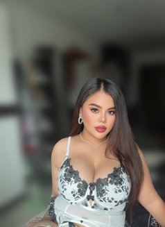 Chubby Charm - puta in Bangkok Photo 8 of 12