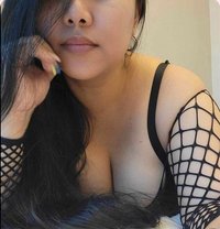 Chubby Chic Sunshine Discreete - puta in Taipei Photo 3 of 4