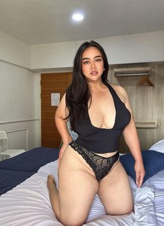 Chubby Girl B2B Massage - escort in Muscat Photo 2 of 5