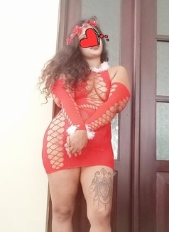 Chubby Girl Full Service and Cam Service - puta in Colombo Photo 2 of 5