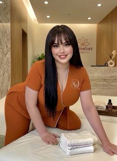 Samiya good massage - masseuse in Riyadh Photo 5 of 9