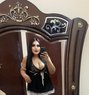Chubby Girl Massage B2B Full Service - puta in Muscat Photo 14 of 14