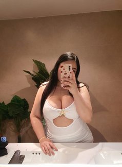 Chubby Girl Massage B2B Full Service - puta in Muscat Photo 7 of 9