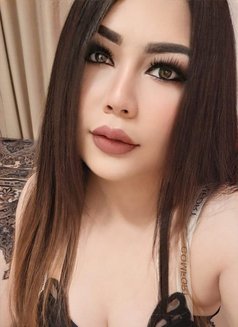 Professional Massage B2B Full service - escort in Muscat Photo 1 of 5