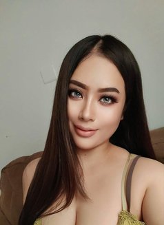 Chubby Girl Professional Massage - escort in Muscat Photo 15 of 16