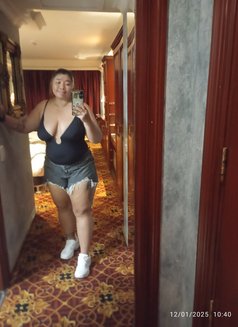 Chubby Gracie - masseuse in Manila Photo 27 of 30