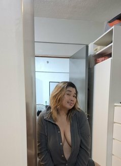 Chubby Gracie - masseuse in Manila Photo 3 of 30