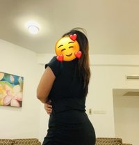 Chubby hot girl - escort in Colombo