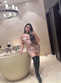 Chubby Ladyboy - Transsexual escort in Al Ain Photo 7 of 10