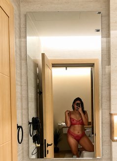 CHUBBY LADYBOY - masseur in Riyadh Photo 10 of 13