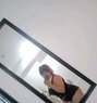 Chubby Pinay Massage Therapist - masseuse in Manila Photo 2 of 3