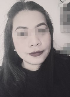 Chubby Pinay Massage Therapist - masseuse in Manila Photo 3 of 3