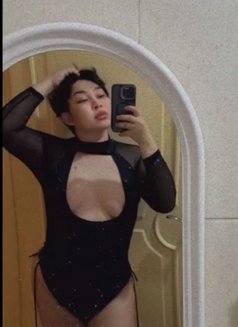 Chubby sexy ladyboy - Transsexual dominatrix in Abu Dhabi Photo 15 of 16