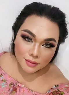 Chubby Shemale - Transsexual companion in Manila Photo 8 of 24