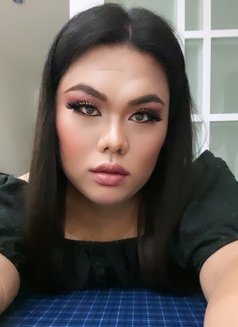 Chubby Shemale - Acompañante transexual in Manila Photo 16 of 24