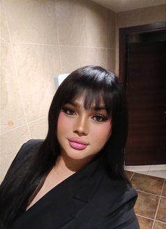 Chubby tranStrongdick#big body - Transsexual escort in Al Manama Photo 21 of 25