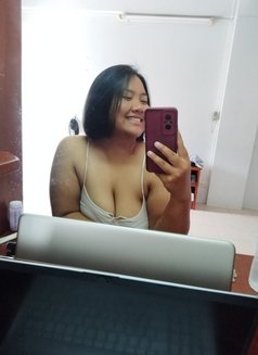 Chubbyjade - masseuse in Phuket Photo 4 of 5