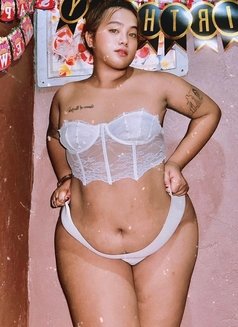 Chubbylita - Transsexual escort in Manila Photo 1 of 9