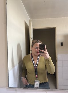 Chubbyvoluptousbigbutt - escort in Manila Photo 1 of 2