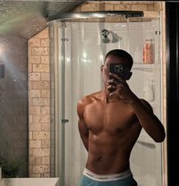 Chukz - Acompañantes masculino in Al Manama