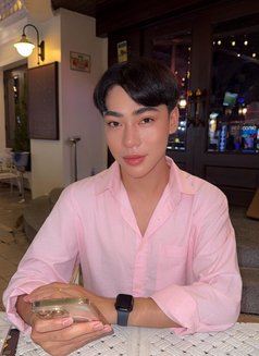 Chuti - Male escort in Bangkok Photo 10 of 16