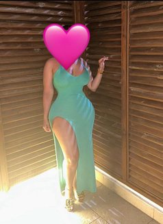 Chy - escort in Abuja Photo 2 of 4