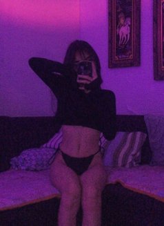 Cia Alexandria - Transsexual escort in Manila Photo 7 of 7