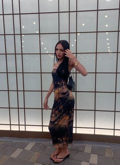 Cia Alexandria - Transsexual escort in Manila Photo 5 of 6