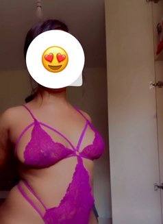 Ciana - escort in Nairobi Photo 1 of 3