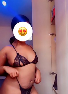 Ciana - escort in Nairobi Photo 2 of 3