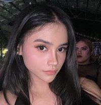 Bigcock babygirl! - Transsexual escort in Manila