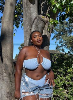 CIARA, CURVY THICK QUEEN - puta in Gurgaon Photo 3 of 5