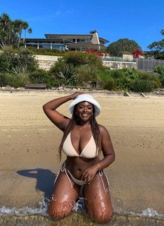 CIARA, CURVY THICK QUEEN - puta in Gurgaon Photo 5 of 5