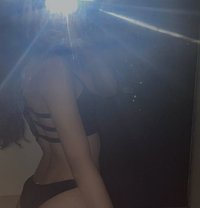 Ciara - Transsexual escort in Makati City