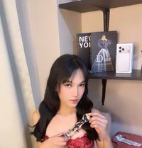 Ciara - Transsexual escort in Makati City