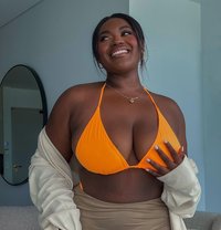 Ciara - puta in Gurgaon