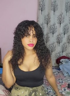 Ciara - escort in New Delhi Photo 4 of 4