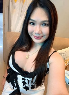 Cici - Transsexual escort in Sharjah Photo 2 of 14