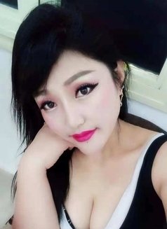 Cici Singapore Girl - escort in Dubai Photo 3 of 5