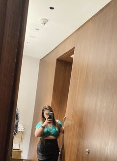 Cielo - escort in Mumbai Photo 5 of 5