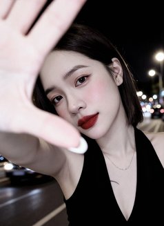 Ciine - masseuse in Muscat Photo 4 of 4