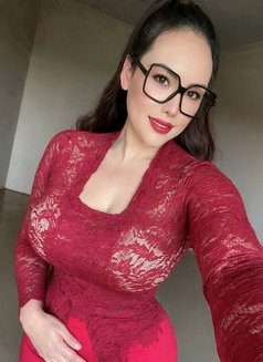 CIkgu FieQa - Transsexual escort in Kuala Lumpur Photo 24 of 29