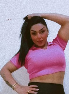 Ciline - escort in Beirut Photo 2 of 8