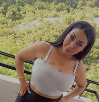 Ciline - escort in Beirut