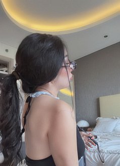 Ciline - escort in Dubai Photo 4 of 11