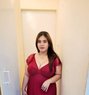 Chubby and big boobs - puta in Dubai Photo 5 of 8
