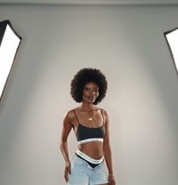 Cinderela - escort in Nairobi