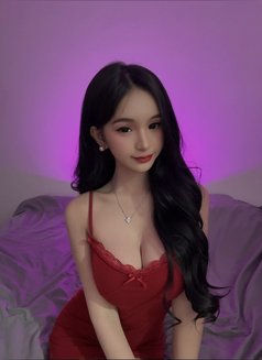 Cindy Chen - escort in Manila Photo 10 of 11