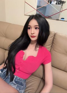 Cindy Chen - escort in Taipei Photo 12 of 14