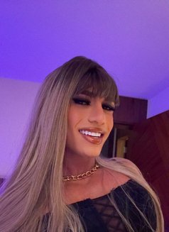 🇧🇷Cindy @cindybunny_ Instagram - Transsexual escort in Al Manama Photo 3 of 15